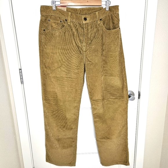 NWT Levi's Men’s Low Pro Corduroy Straight Leg Pants Tan. Size 31x30 - Picture 1 of 7